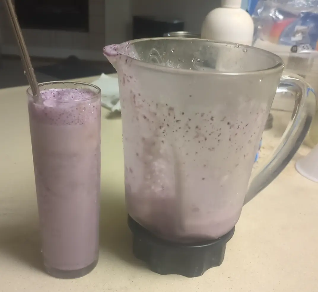 blueberry smoothie